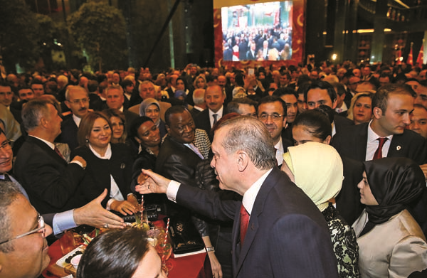 CUMHURBAŞKANI ERDOĞAN’DAN 29 EKİM CUMHURİYET BAYRAMI RESEPSİYONU