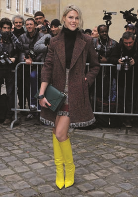 BELÇİKALI BLOGGER SOFIE VALKIERS SOKAKLARA RENK KATIYOR