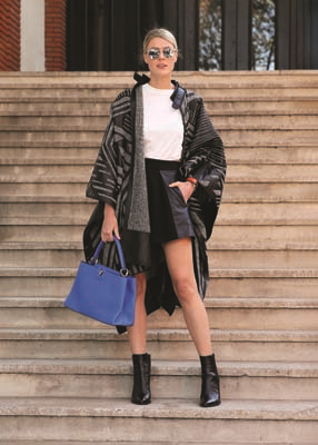 BELÇİKALI BLOGGER SOFIE VALKIERS SOKAKLARA RENK KATIYOR