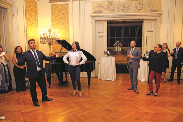 VENEDİK SARAYI’NDA 75.YILDÖNÜMÜ KUTLAMASI 