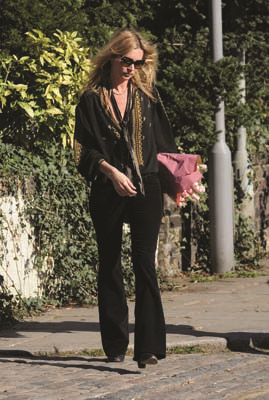 FLARE PAÇA PANTOLONLARLA  HAVALI KOMBİNLER