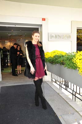 ARZU SABANCIDAN YENİ KOLEKSİYON DAVETİ