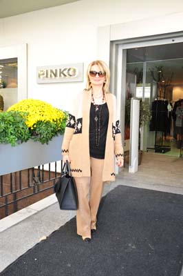 ARZU SABANCIDAN YENİ KOLEKSİYON DAVETİ