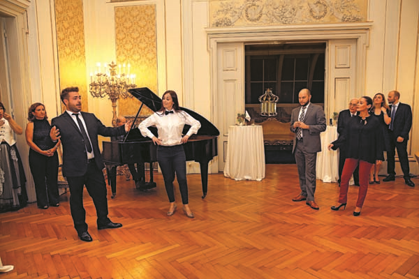 VENEDİK SARAYI’NDA 75.YILDÖNÜMÜ KUTLAMASI 