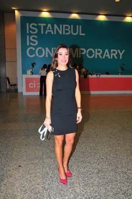 CONTEMPORARY ISTANBUL 2015 SANATSEVERLERLE BULUŞTU