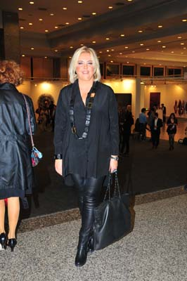 CONTEMPORARY ISTANBUL 2015 SANATSEVERLERLE BULUŞTU