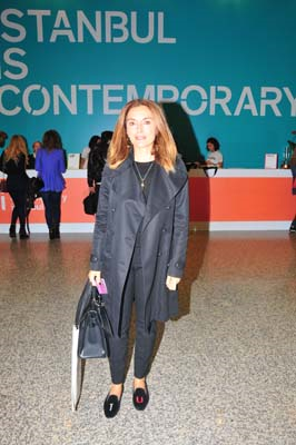 CONTEMPORARY ISTANBUL 2015 SANATSEVERLERLE BULUŞTU