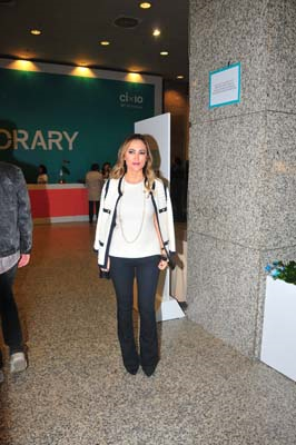 CONTEMPORARY ISTANBUL 2015 SANATSEVERLERLE BULUŞTU