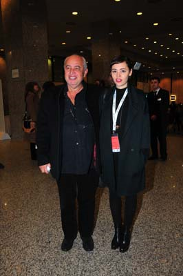 CONTEMPORARY ISTANBUL 2015 SANATSEVERLERLE BULUŞTU