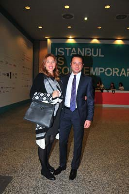 CONTEMPORARY ISTANBUL 2015 SANATSEVERLERLE BULUŞTU