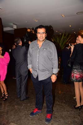 İSMET ÖZTANIK EV SAHİPLİĞİNDE AVANTGARDE COLLECTİONDAN CONTEMPORARY İSTANBULA ÖZEL DAVET