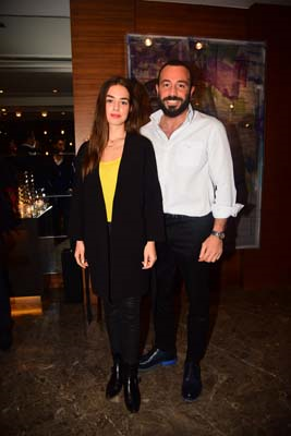 İSMET ÖZTANIK EV SAHİPLİĞİNDE AVANTGARDE COLLECTİONDAN CONTEMPORARY İSTANBULA ÖZEL DAVET