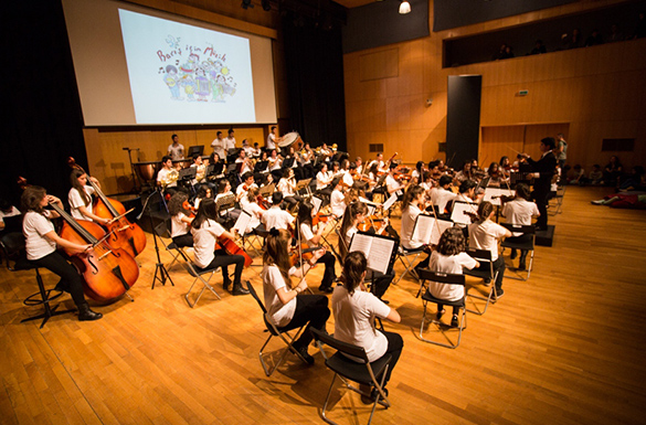 BARIŞ İÇİN MÜZİK ORKESTRASI İLE ENKA’DA  NEŞELİ BİR PAZAR KONSERİ