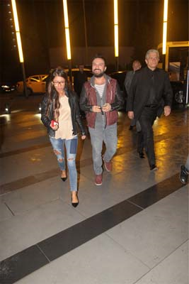 CEM YILMAZ’DAN DOSTLARINA ÖZEL GALA