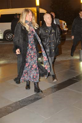 CEM YILMAZ’DAN DOSTLARINA ÖZEL GALA