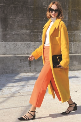 CANDELA NOVEMBRE TARZIYLA  İLHAM VERİYOR