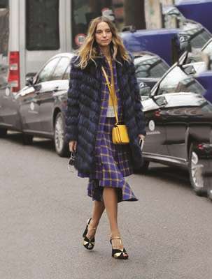 CANDELA NOVEMBRE TARZIYLA  İLHAM VERİYOR