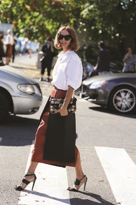 CANDELA NOVEMBRE TARZIYLA  İLHAM VERİYOR