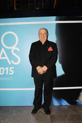 İSTANBUL'DA ENRICO MACIAS RÜZGARI ESTİ