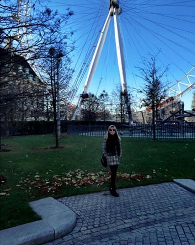 NESLİHAN SABANCI’NIN LONDRA TATİLİ