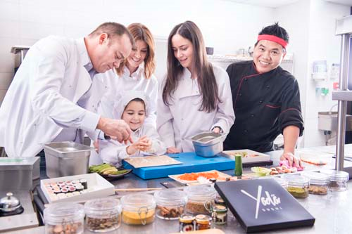 TOHUM OTİZM VAKFI’NDAN  ALEM ÖZEL YILBAŞI ÇEKİMLERİ