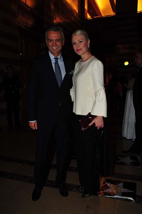 HACI SABANCI ÖLÜMÜNÜN 16. YIL DÖNÜMÜNDE ANILDI