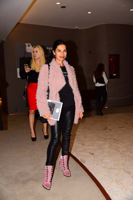 ÇANTA MÜZAYEDESİ PORTAKAL MÜZAYEDE EVİNDE SERGİLENDİ