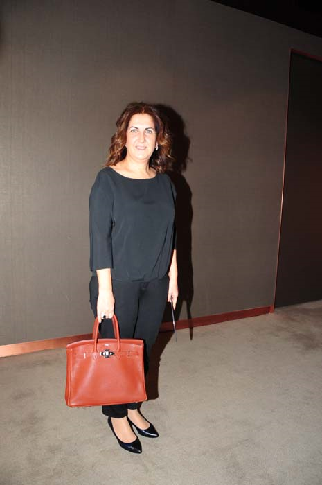 ÇANTA MÜZAYEDESİ PORTAKAL MÜZAYEDE EVİNDE SERGİLENDİ