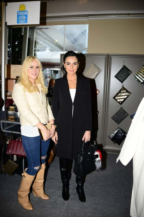 TOHUM OTİZM VAKFI YILBAŞI ALIŞVERİŞ ŞENLİĞİ