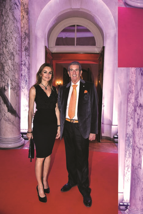 FRANSIZ YAŞAMA SANATI FRANSIZ SARAYI’NDA TANITILDI