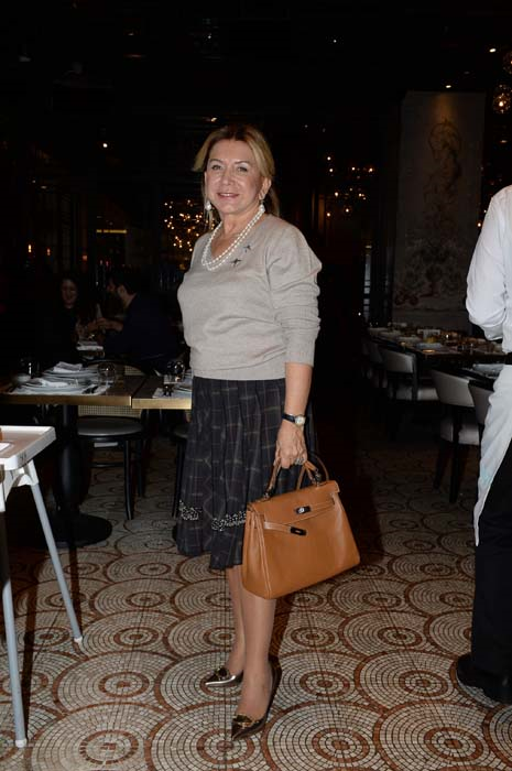 TEMA VAKFI YARARINA YEMEKTE BULUŞTULAR