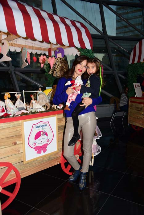 LÖSEVDEN GELEN ÇOCUKLARA YILBAŞI HEDİYESİ