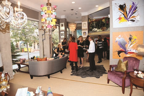 YENİ YIL  ŞIK BİR DAVET İLE KARŞILANDI