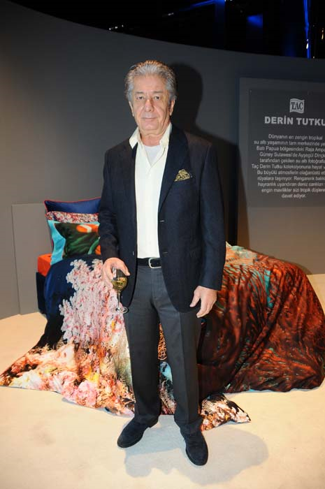  AYŞEGÜL DİNÇKÖKÜN SU ALTI KOLEKSİYONU ZORLU PSM’DE SERGİLENDİ