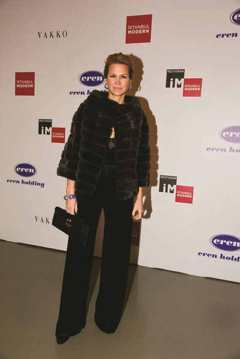 GALA MODERN’DE EĞİTİME DEV DESTEK