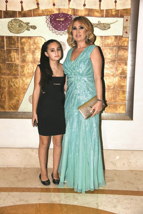 BEBEKLER İÇİN YENİ YIL BALOSU