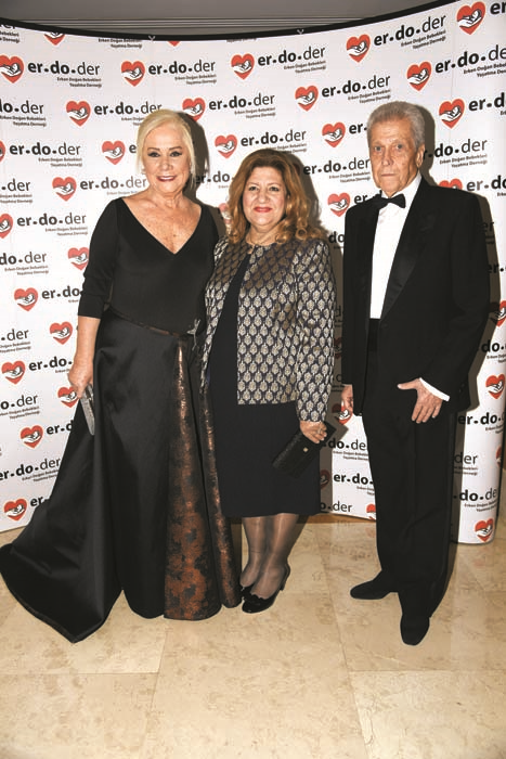 BEBEKLER İÇİN YENİ YIL BALOSU