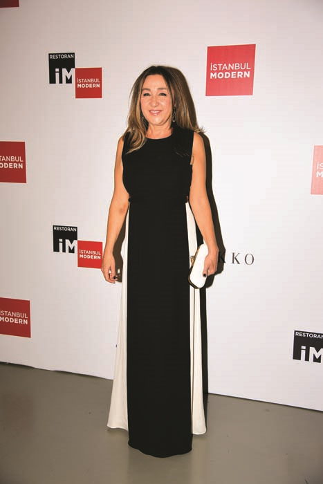 GALA MODERN’DE EĞİTİME DEV DESTEK