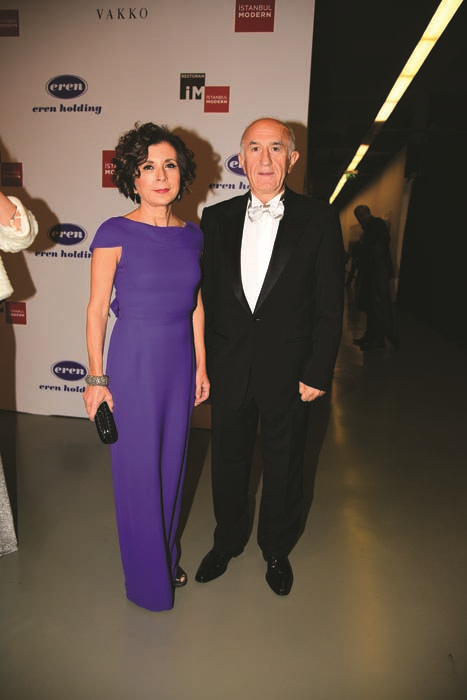 GALA MODERN’DE EĞİTİME DEV DESTEK