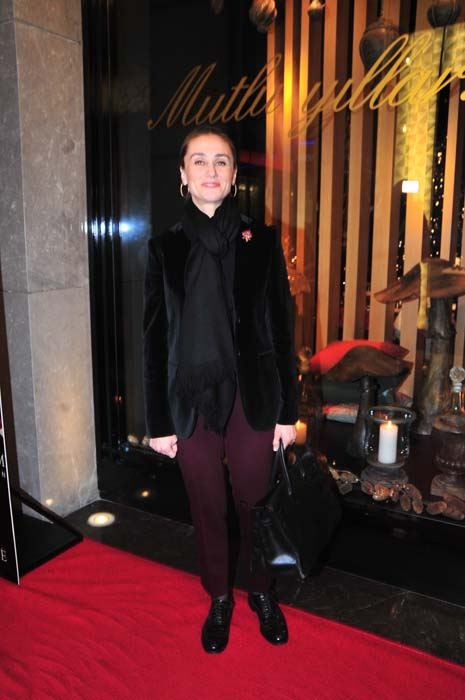 CAROLINE KOÇ VE BANU YENTÜRTEN ÇİFTE KUTLAMA