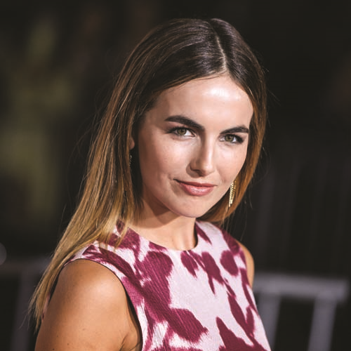 KIRMIZI HALININ EN GÖZDE  SAÇ MODELLERİ