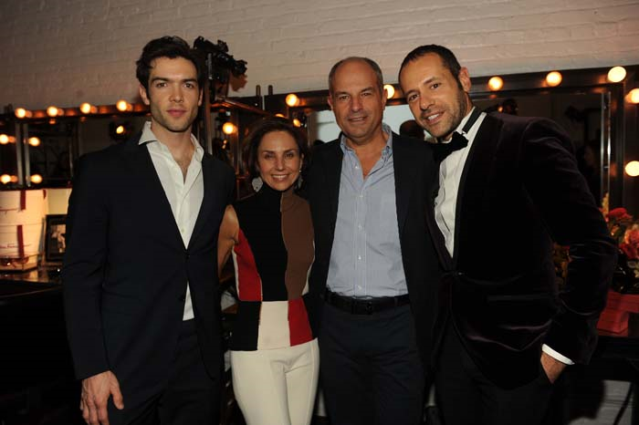 NEW YORKTA RENKLİ KUTLAMA