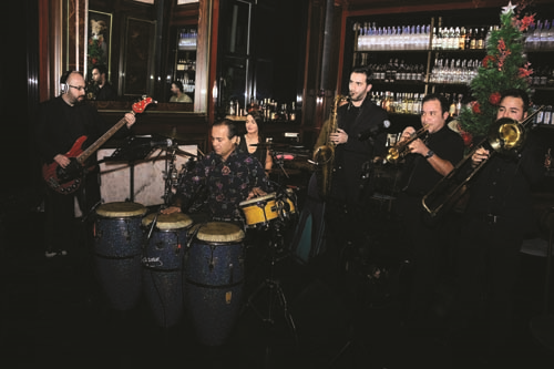 TÜRK KALP VAKFI YARARINA YARDIM GECESİ