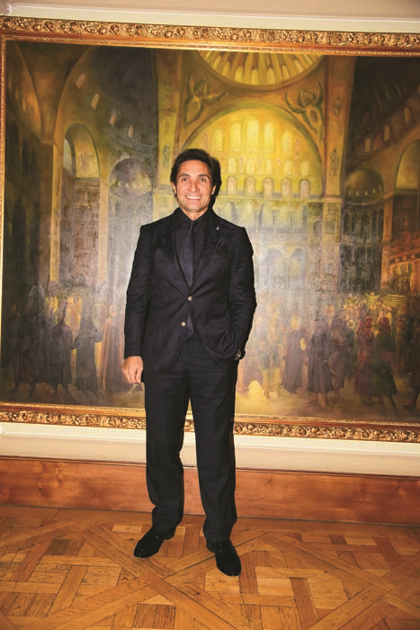 AHMET GÜNEŞTEKİN’E, DOSTLARINDAN  SÜRPRİZ YAŞ GÜNÜ DAVETİ 