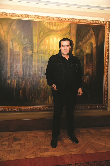 AHMET GÜNEŞTEKİN’E, DOSTLARINDAN  SÜRPRİZ YAŞ GÜNÜ DAVETİ 