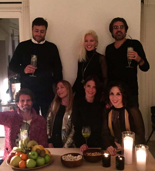 YENİ YILI BÖYLE KUTLADILAR 