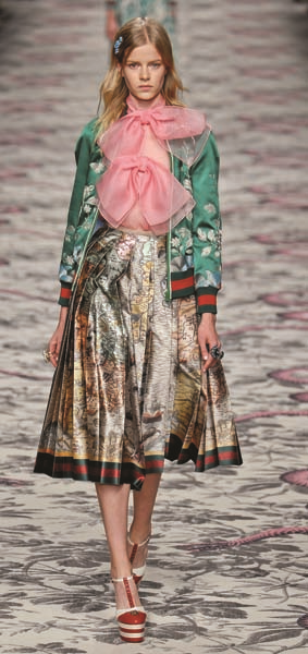 2015’İN PARLAYAN TASARIMCISI ALESSANDRO MICHELE 