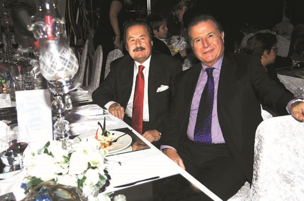 ULUDAĞ’IN ZİRVE NOKTASINDA YENİ YIL HEYECANI