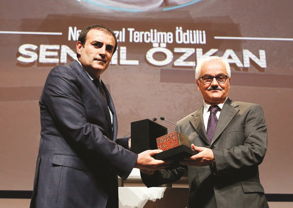 CUMHURBAŞKANI ERDOĞAN’IN  KATILIMIYLA “NECİP FAZIL  ÖDÜLLERİ” SAHİPLERİNİ BULDU