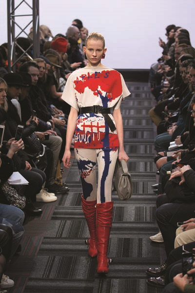 SEZONUN GÖZDESİ OPTİK DESENLER 